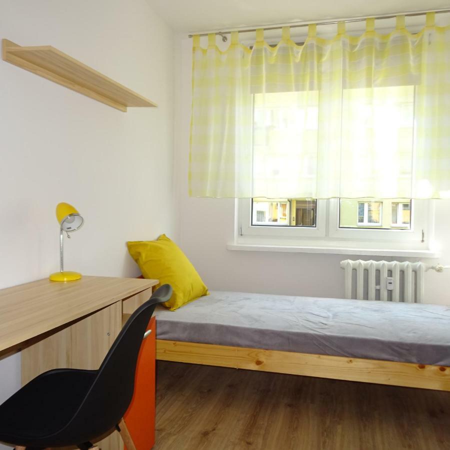 Mieszkanie 4-Pokojowe W Toruniu Przy Umk Exteriér fotografie