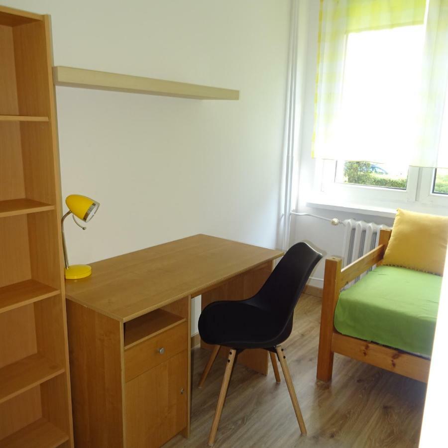 Mieszkanie 4-Pokojowe W Toruniu Przy Umk Exteriér fotografie